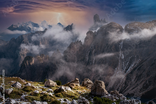 Gewittersturm an den Drei Zinnen, Dolomiten