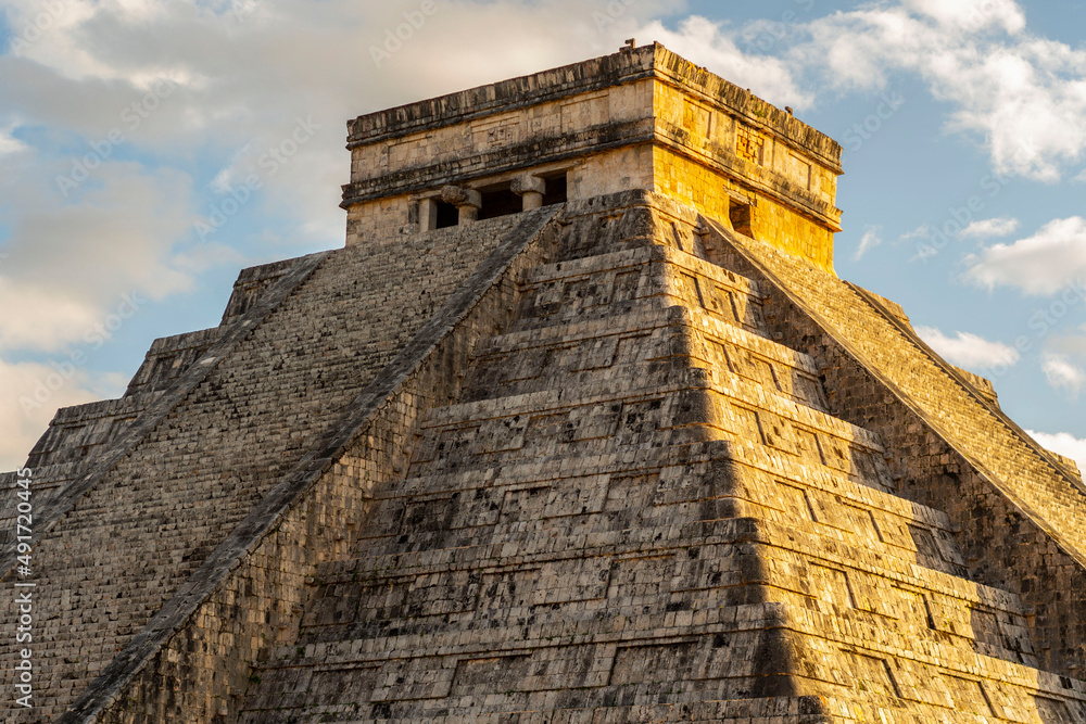 Piramide dorada Piramide dorada