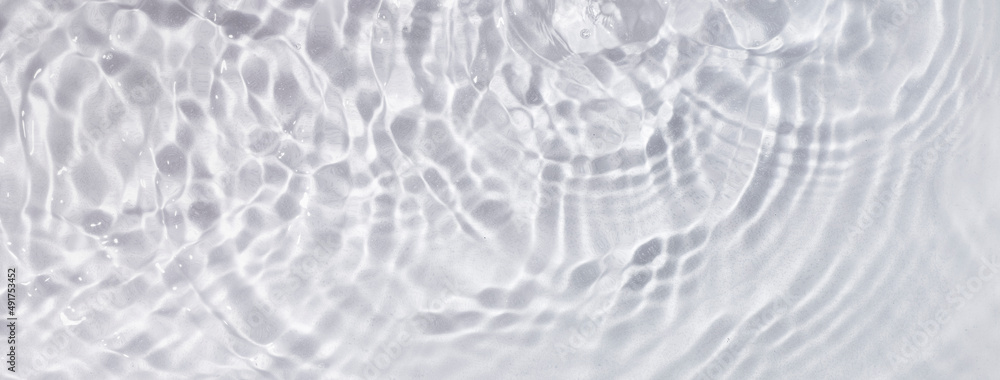 透明感のある水の波紋の背景テクスチャー