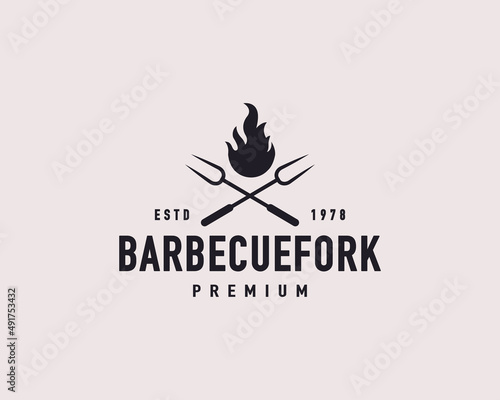 Vintage Retro Label Badge Emblem Barbecue Fork BBQ Fire Flame Hipster Logo Inspiration