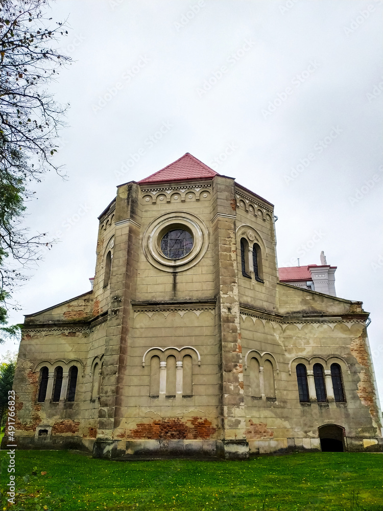 Monastery of St. Gerard with The church named in honor of the Holy Virgin. It serves as a refuge for monks redemptorist. A majestic stone church was built In 1868 in Neo-Gothic style.