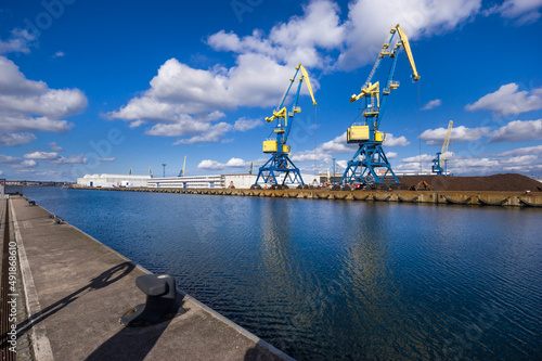 Brunkowkai Hafen Wismar sonnig photo