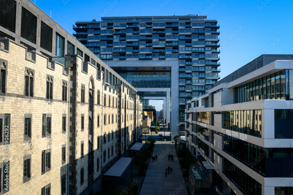 Obraz premium Modern architecture in the city of Cologne, Germany