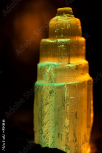 Green Orange Selenite