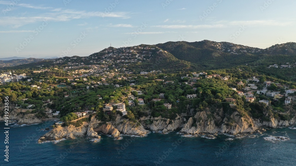 Fototapeta premium survol de Lloret de mar en catalogne sur la costa brava