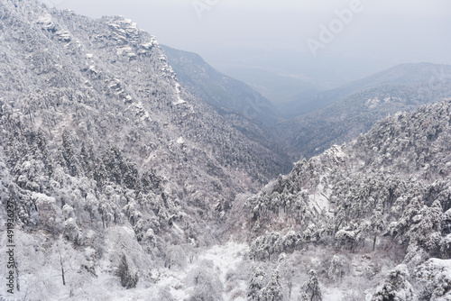 Winter snow scene in Lushan 5A Scenic Area, Jiujiang City, Jiangxi Province © Hao