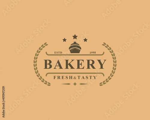 Vintage Retro Badge for Bakery Logos. Good for Bakehouse and Cafe Typography Elements and Silhouettes