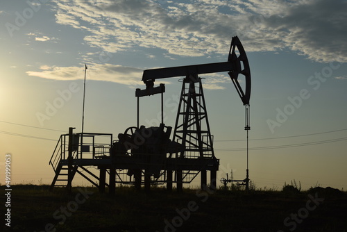 oil pump jack,well, pumping unit pumps oil