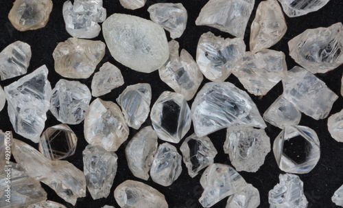 Rough Diamonds Rohdiamanten Makro photo