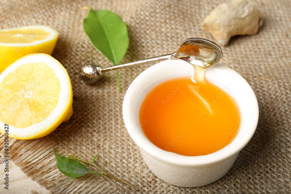 Lemon, honey and ginger, healthy nutrition Lemon, honey and ginger, healthy nutrition
