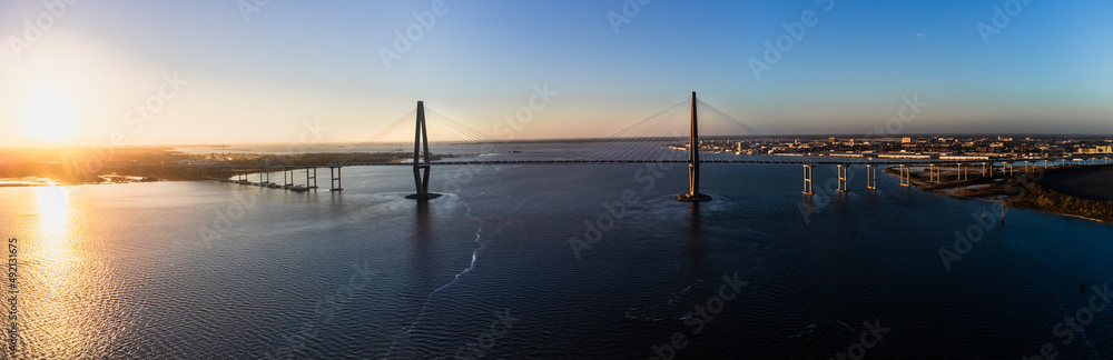 Fototapeta premium Arthur Ravenel Jr. Bridge Sunrise over Mount Pleasant, South Carolina