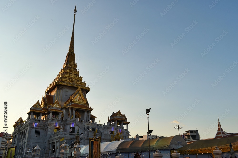 Wat Traimit Withayaram Worawihan or also known as “The Temple of the ...