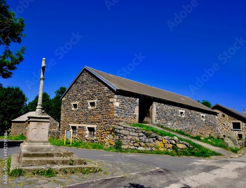 VILLAGE RURL DE MOUDEYRES HAUTE LOIRE FERME VILLAGE photo