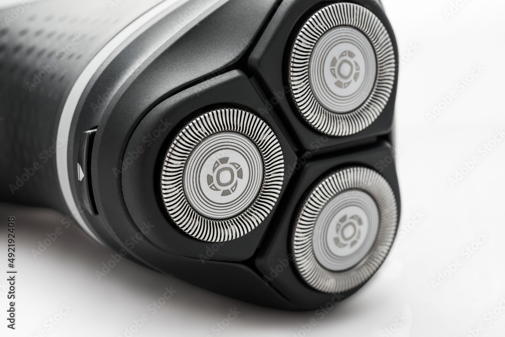 The shaver is made to glide smoothly over your skin while shaving every beard with exceptional precision The shaver is made to glide smoothly over your skin while shaving every beard with exceptional precision
