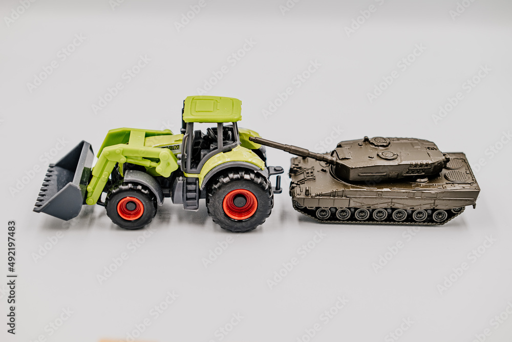 Traktor kradnący czołg - obrazy, fototapety, plakaty 