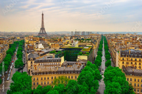 Beautiful panoramic view of Paris from the roof of the Pantheon. View of the Eiffel Tower and flag of France © woloha79