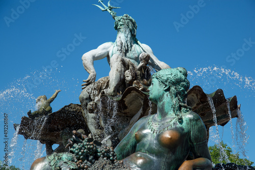 Neptunbrunnen, Alexanderplatz, Berlin, Deutschland photo