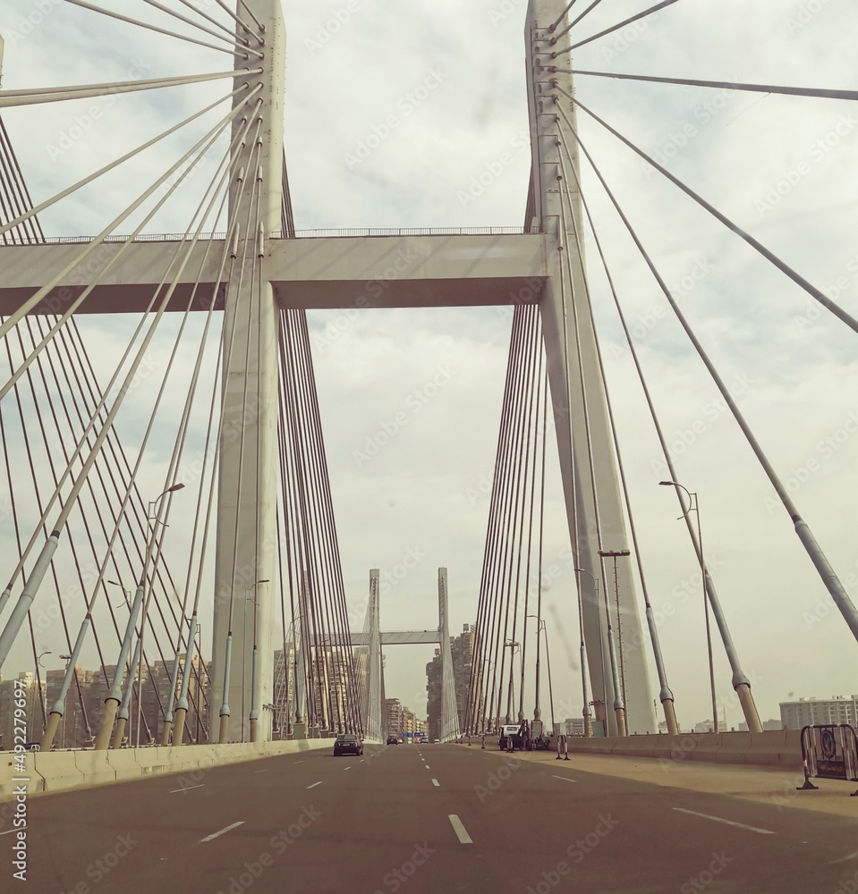 Obraz premium bridge over the river