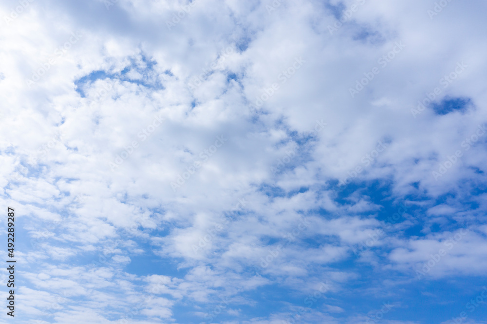 Refreshing blue sky and cloud background material_blue_67 Refreshing blue sky and cloud background material_blue_67