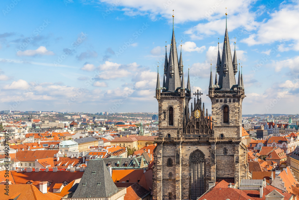 Fototapeta premium Panoramic view of Prague with Tyn Church