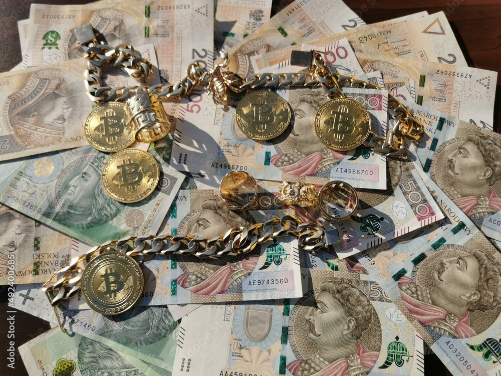 Fototapeta premium Bitcoin gold money