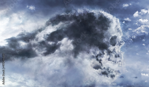 Skull shaped cloud
