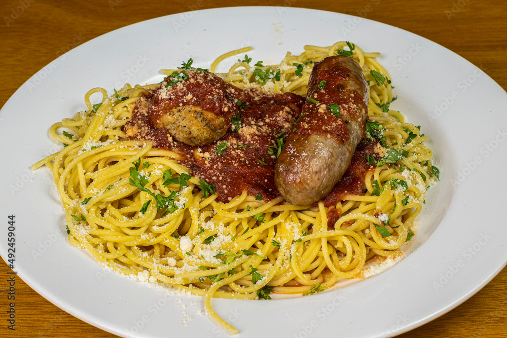 spaghetti top with turkey meatball and sweet italian sausage spaghetti top with turkey meatball and sweet italian sausage