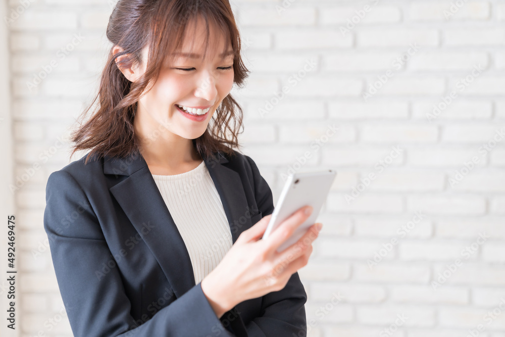 若い女性 ビジネス 若い女性 ビジネス