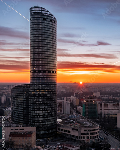Sky Tower o wschodzie słońca, Wrocław, Polska, Poland