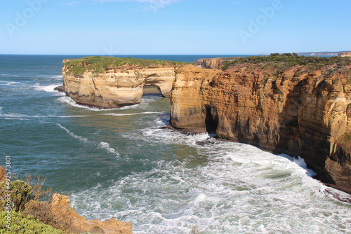 London Arch at the great ocean road (australia) 