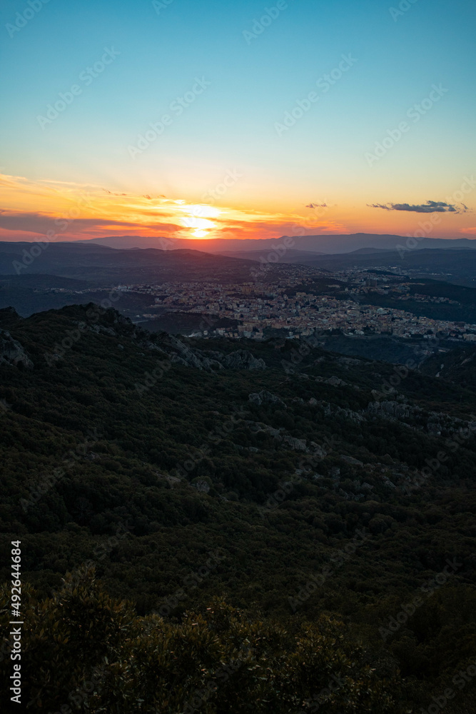 Tramonto su Nuoro dal Monte Ortobene, provincia di Nuoro, Sardegna