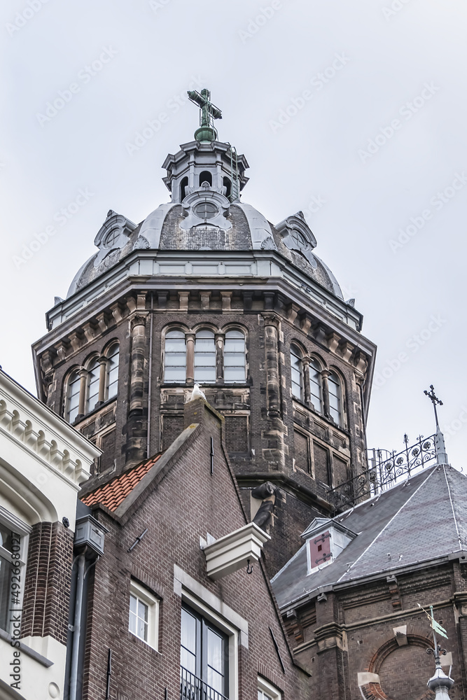 Amsterdam Saint Nicholas Basilica (Basiliek van de Heilige Nicolaas), is the city's major Catholic church. Saint Nicholas Basilica built between 1884 and 1887. Amsterdam, Netherlands.