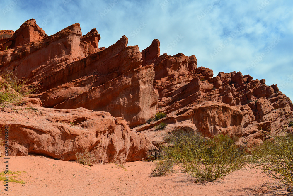 Arrow-like sandstone formations along the scenic road through the Quebrada de Cafayate, or Quebrada de las Conchas, Cafayate, Salta Province, northwest Argentina Arrow-like sandstone formations along the scenic road through the Quebrada de Cafayate, or Quebrada de las Conchas, Cafayate, Salta Province, northwest Argentina