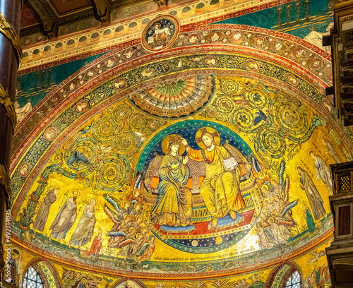 Fototapeta Apse and presbytery ceiling polychromic painting of papal basilica of Saint Mary