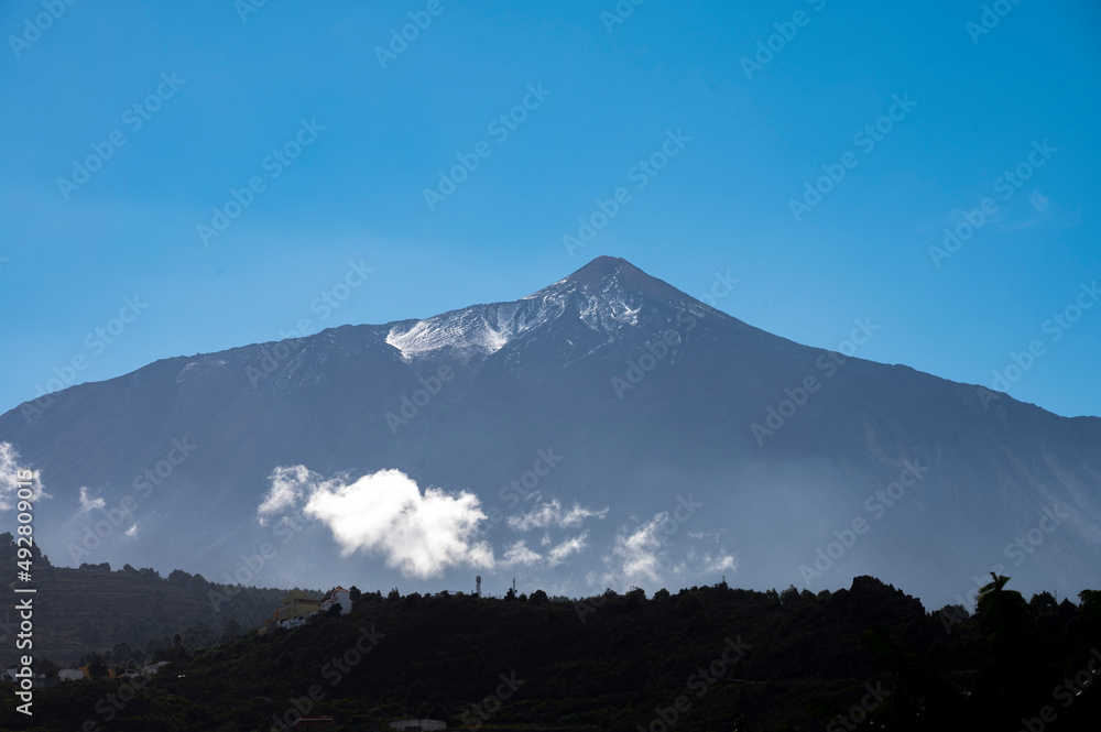 Fototapeta premium View on mount Teide volcano, Tenerife, Canary islands, Spain