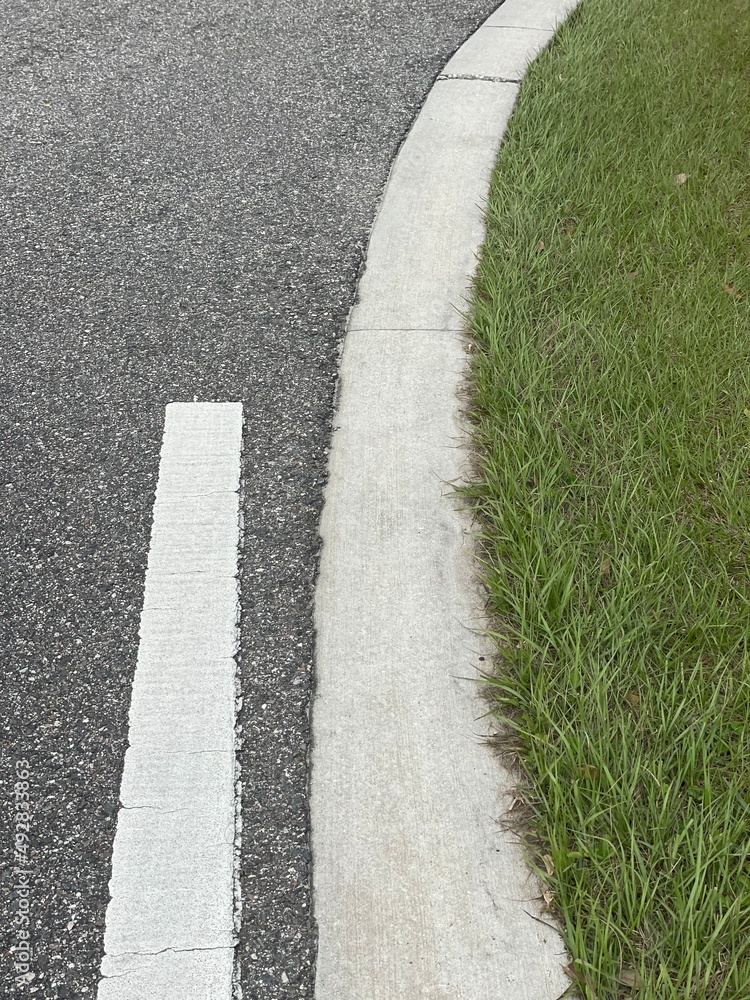 Obraz premium road with grass