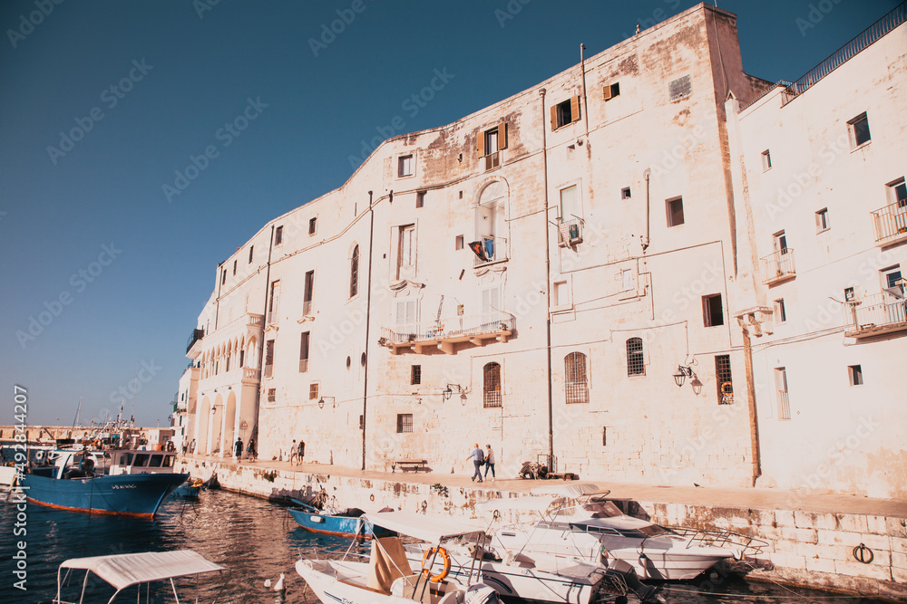 traditional houses in Monopoli Italy