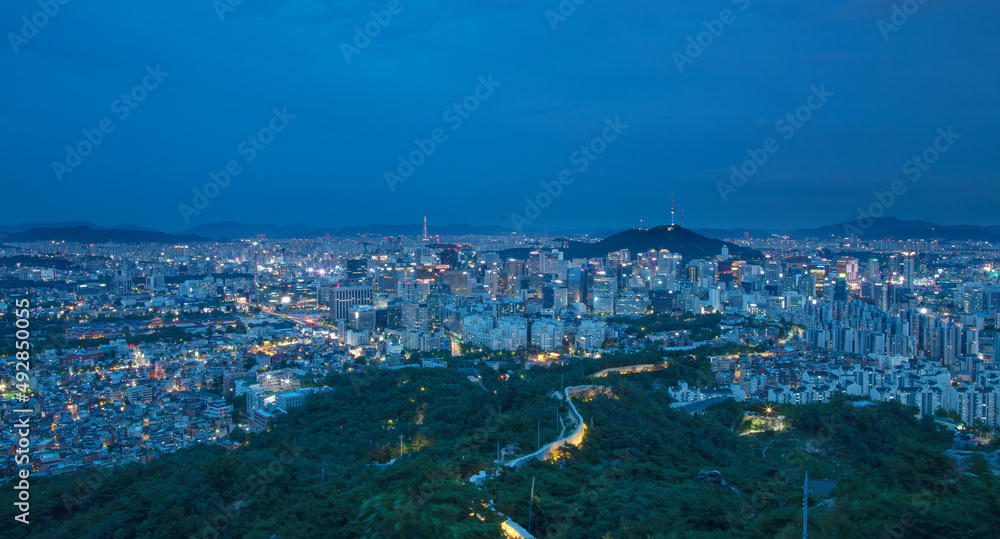 Fototapeta premium night view of seoul, korea