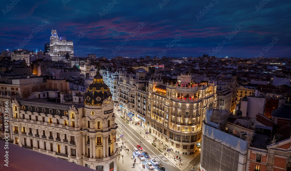 Fototapeta premium Madrid by night