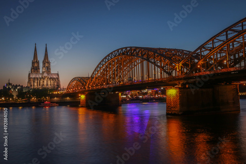 The Hohenzollern Bridge and Cologne Cathedral in the city of Cologne, Germany © YH
