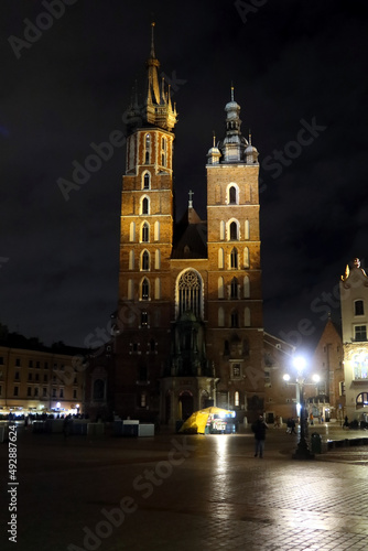 Krakow  Poland. St. Mary s Basilica on the Krakow Main Square  Rynek Glowny   Poland