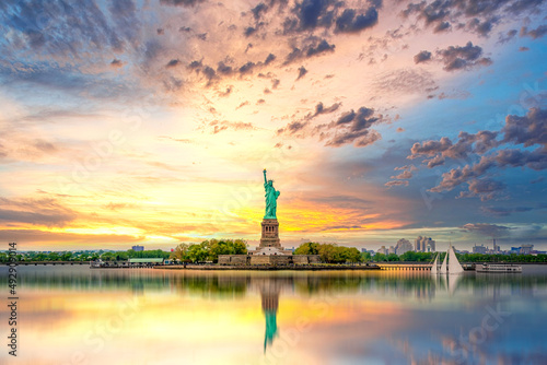 Statue of Liberty, New York City, USA  © Sina Ettmer