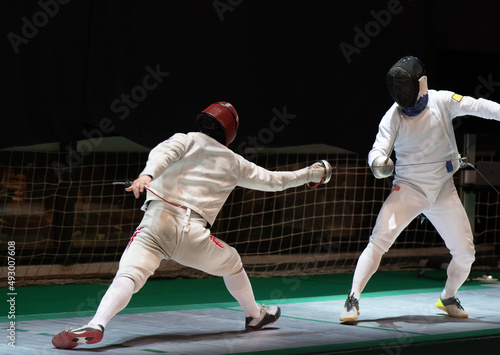 fight at a fencing competition