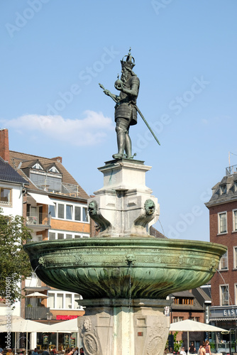 Statue Aachen