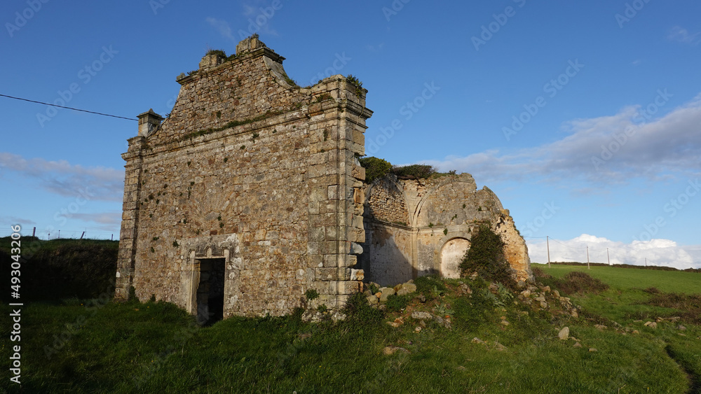 Ermita de San Pantaleón, Galizano (Cantabria)