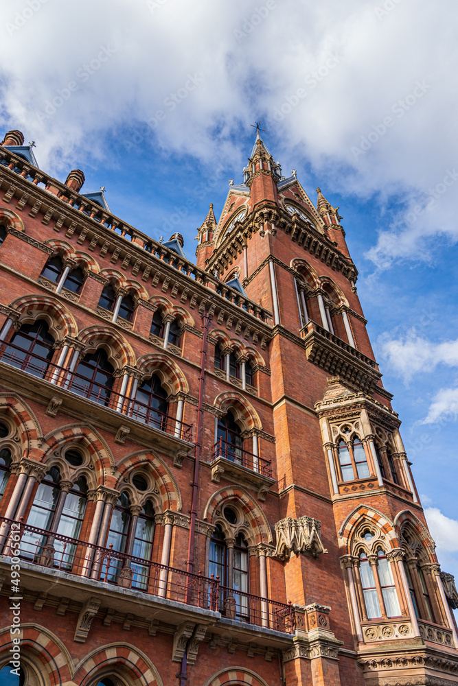 St Pancras Station, London.  A red-brick old building.