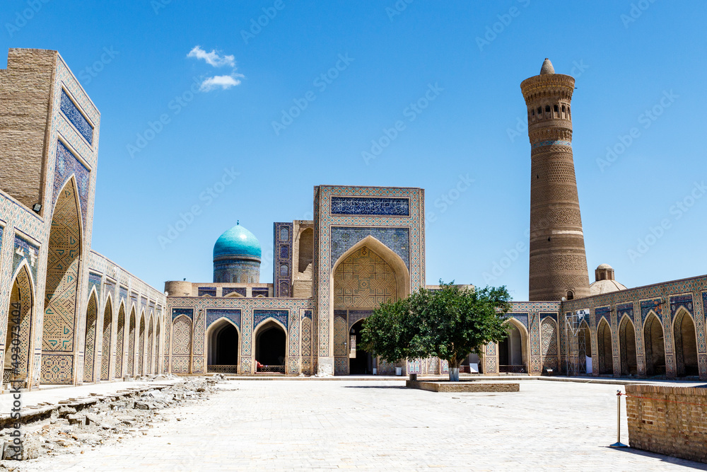 Poi Kalyan Mosque in Bukhara, Uzbekistan, Central Asia