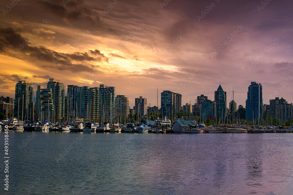 Hafen von Vancouver am Abend