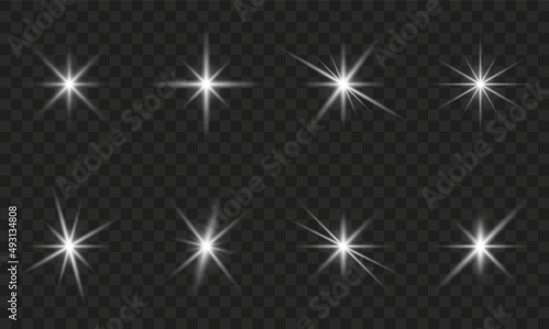 Light Beam Shine Effect. Silver Flare Sparkle Star on Transparent Background. Silver Bright Flare with Rays. Glitter Festive Set. Bokeh Glare Shiny Icon. Isolated Vector Illustration