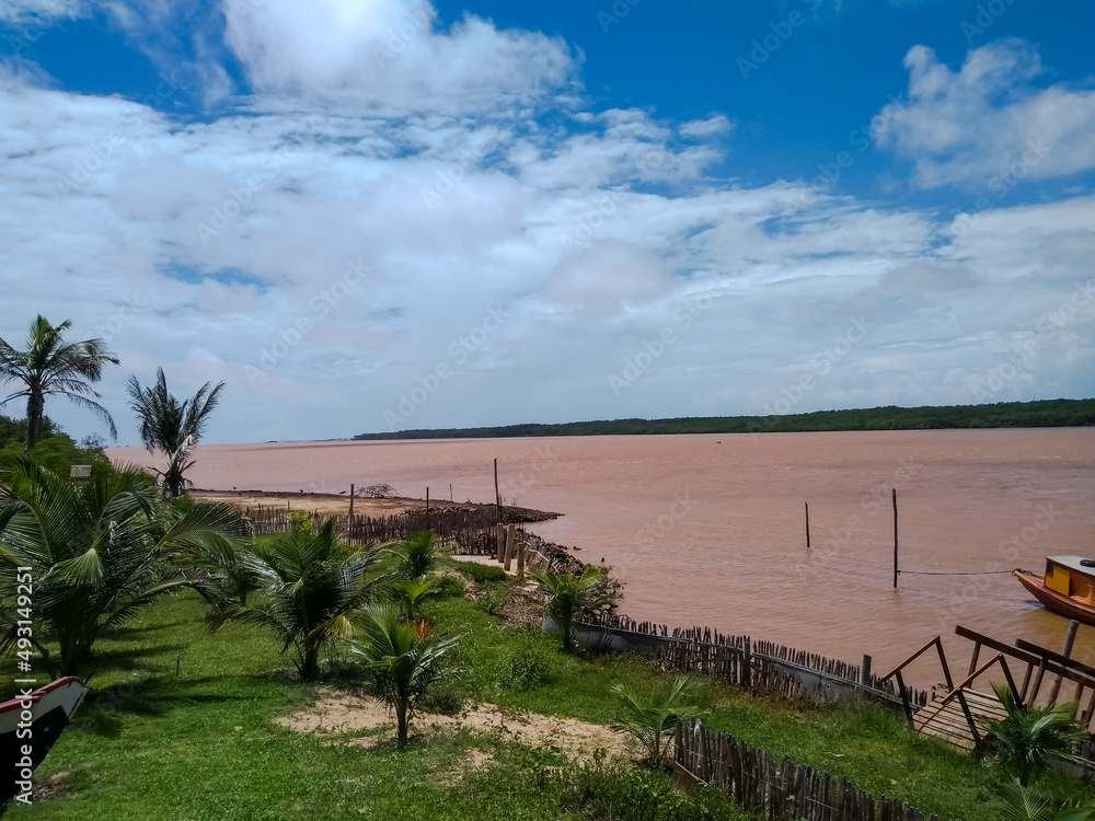 Walk along the Parnaíba River. Located in the Brazilian state of Piauí. Region with exuberant nature.